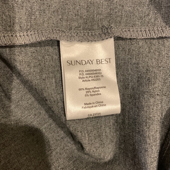 Sunday Best bodycon dress. Size 4 - Picture 6 of 6